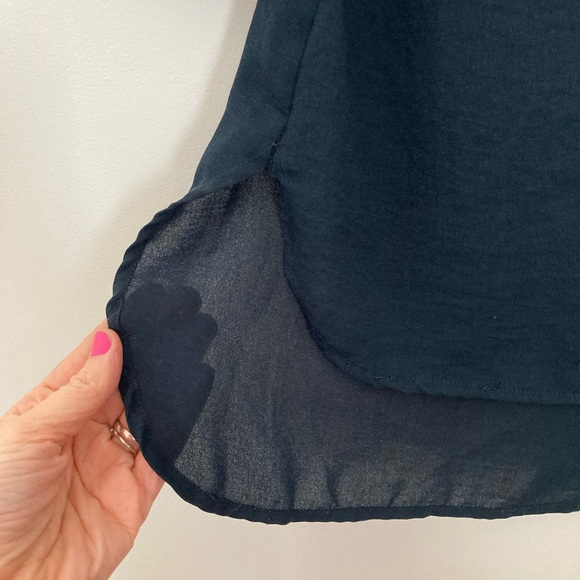 Selected Femme Hi-Lo flowing blouse - Picture 8 of 11